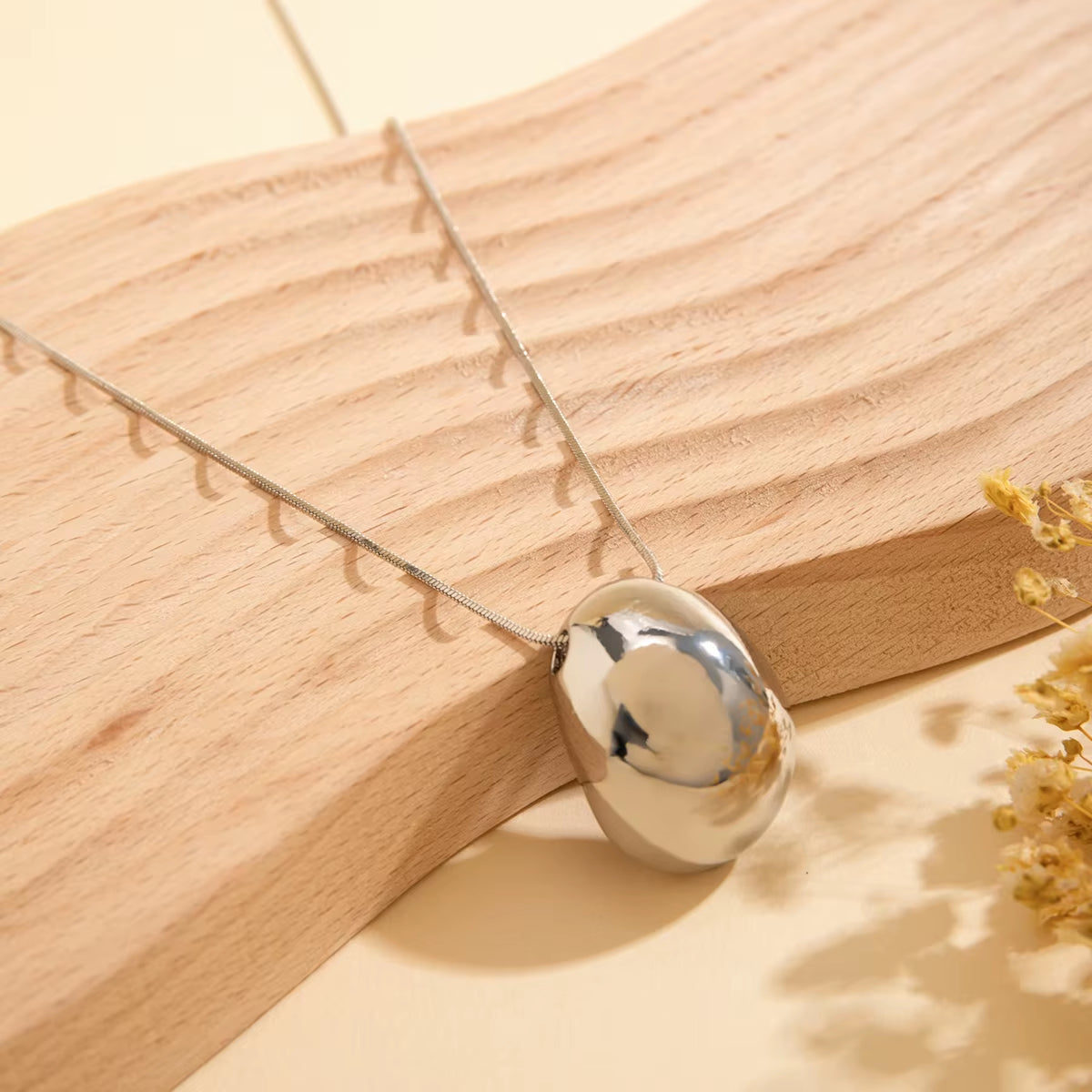 Long Chain with Surface Elliptical Ball Pendant Necklace for Women Elegant Ladies Sweater Chain Accessories Fashion Jewelry Gift