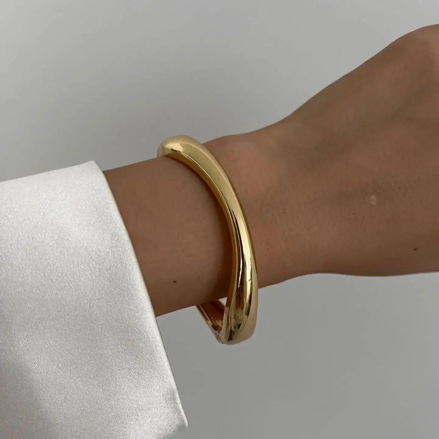 Vintage Hip Hop Metal Cuff Bangles Punk Gold Silver Color Geometric Spring Bangles for Women Men Unisex Bracelet Jewelry