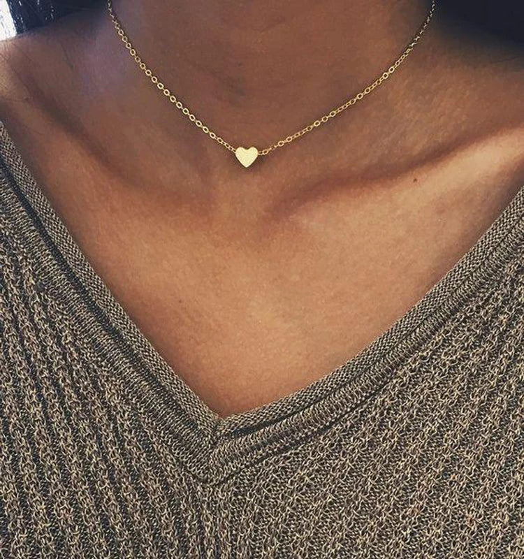 Vintage Love Heart Pendant Necklace for Women Trend Silver Color Metal Chain Collar Choker Party Jewelry Birthday Gifts