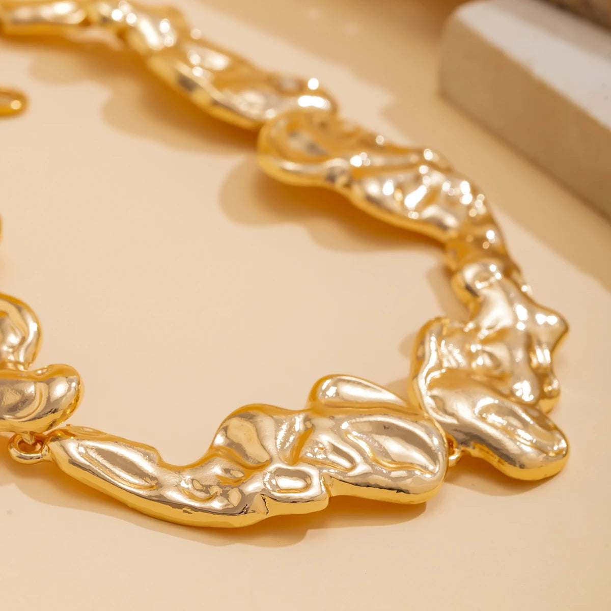 Punk Creative Irregular Metal Patchwork Choker Necklace Women 2026 Vintage Gold Color Collar Necklace Party Jewelry