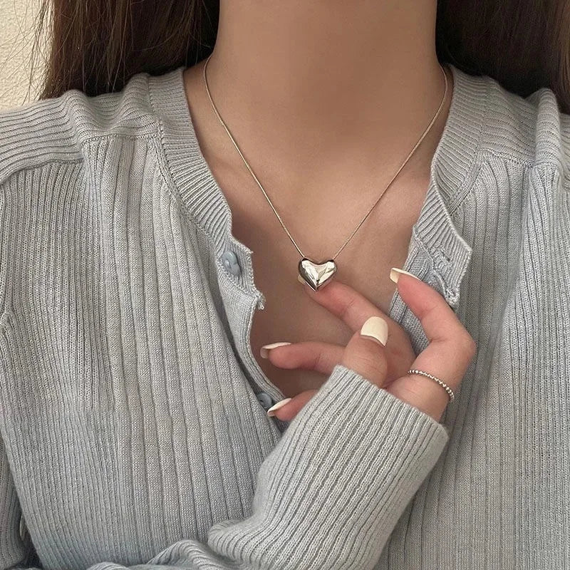 Vintage Love Heart Pendant Necklace for Women Trend Silver Color Metal Chain Collar Choker Party Jewelry Birthday Gifts