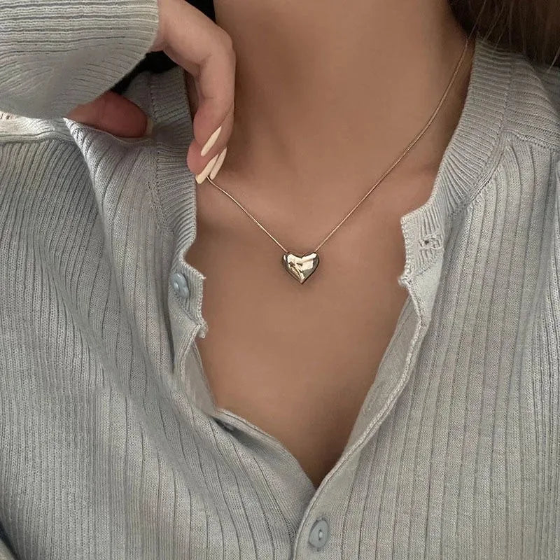 Vintage Love Heart Pendant Necklace for Women Trend Silver Color Metal Chain Collar Choker Party Jewelry Birthday Gifts